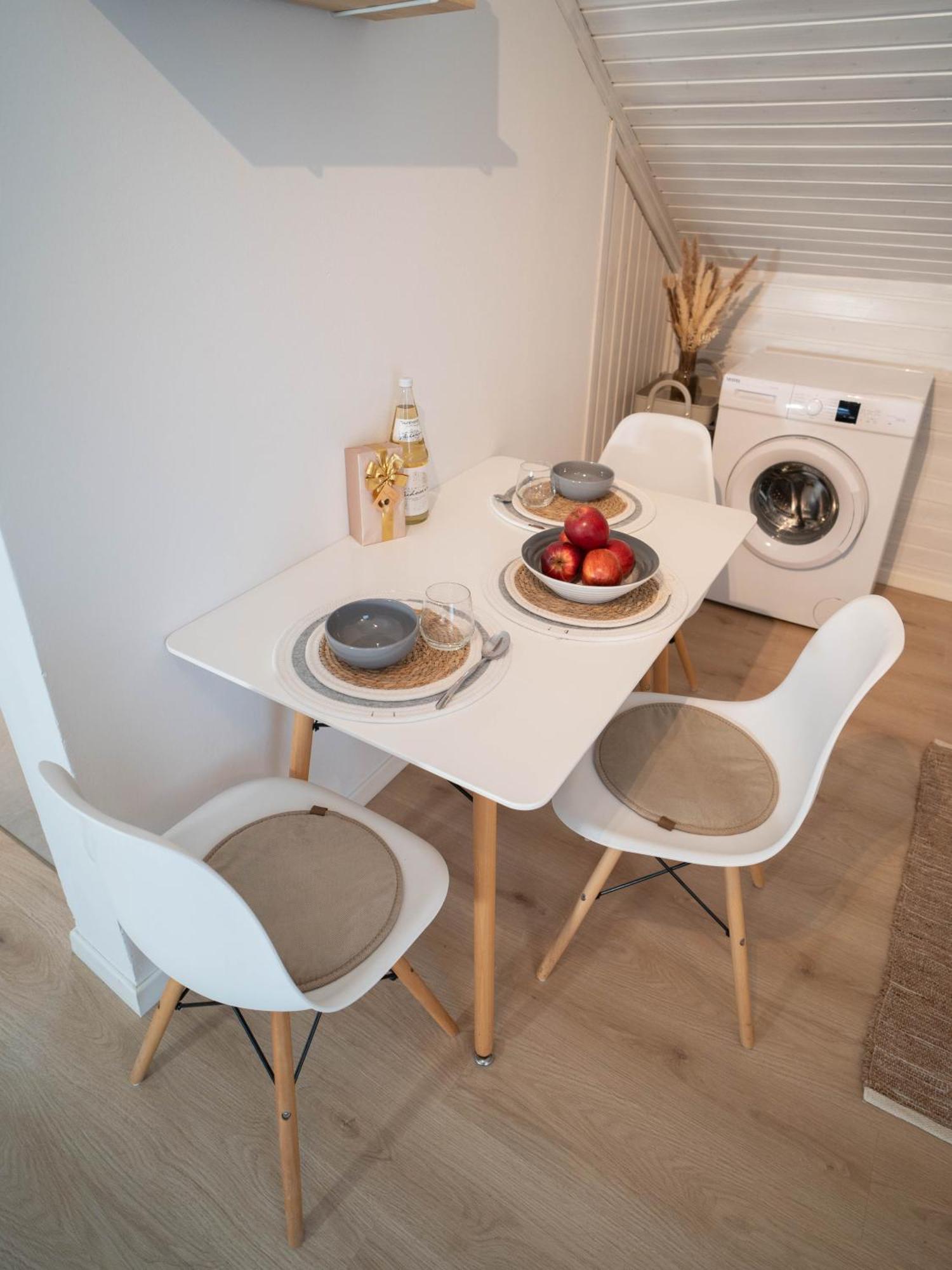 Charmantes Apartment Mit Balkon Mindelheim Extérieur photo
